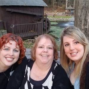 Meet your Posher, Tina